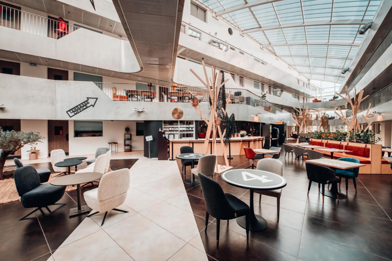 Cowool Cergy Aparthotel Kültér fotó