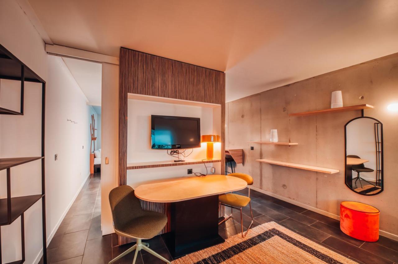 Cowool Cergy Aparthotel Kültér fotó