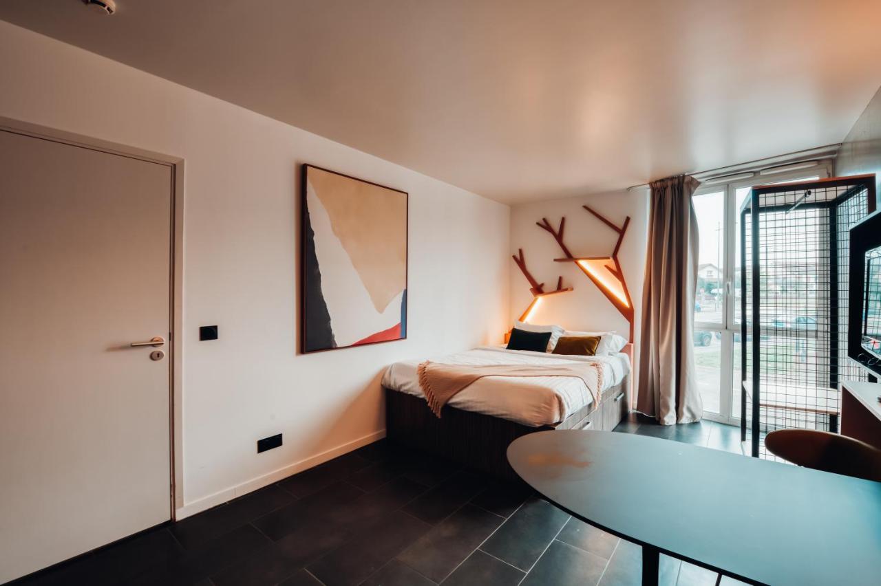 Cowool Cergy Aparthotel Kültér fotó