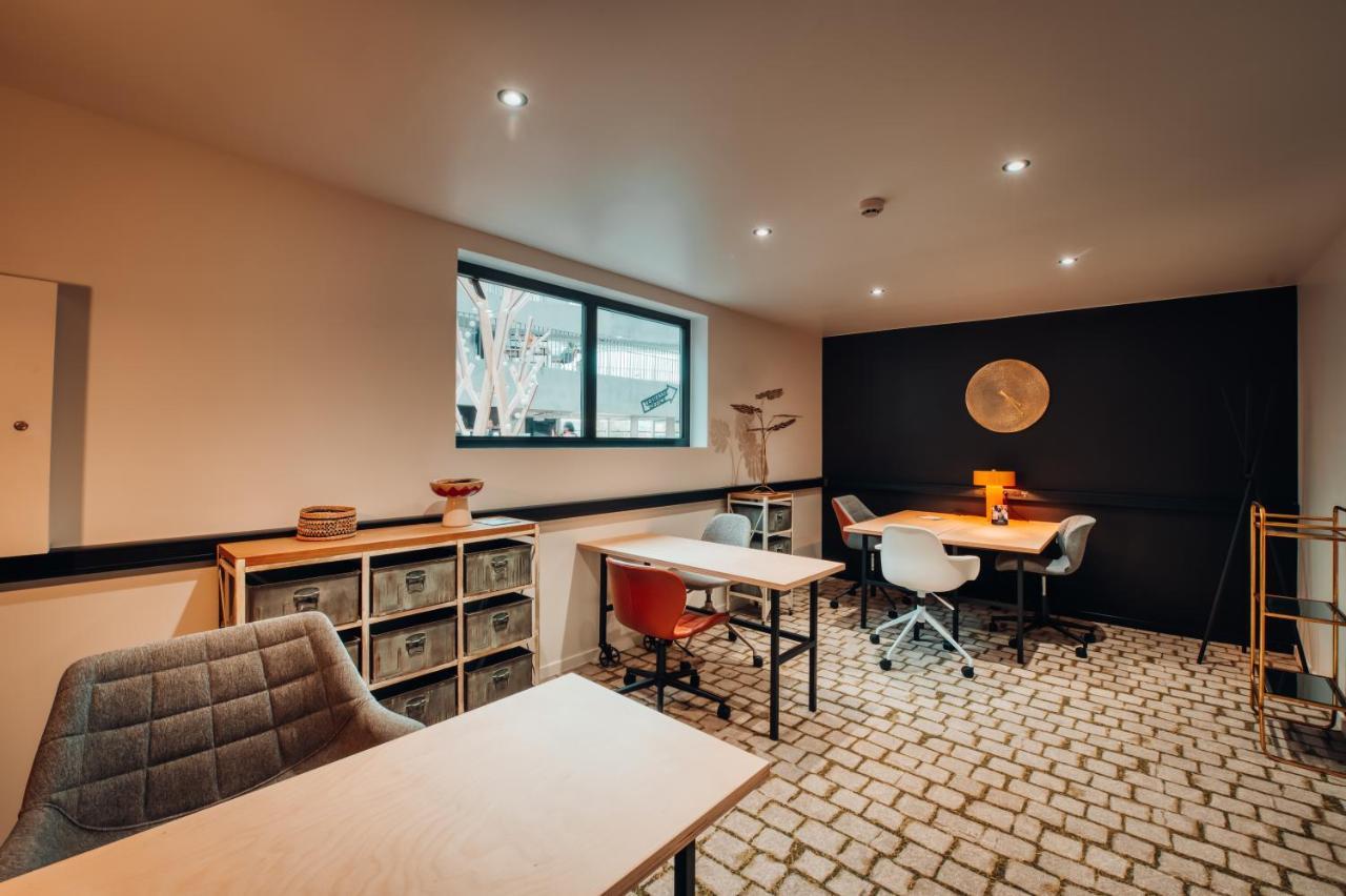 Cowool Cergy Aparthotel Kültér fotó