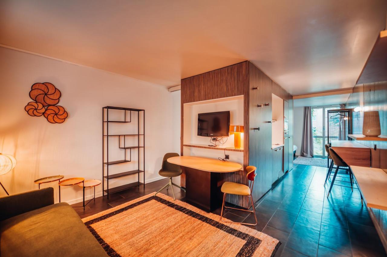 Cowool Cergy Aparthotel Kültér fotó