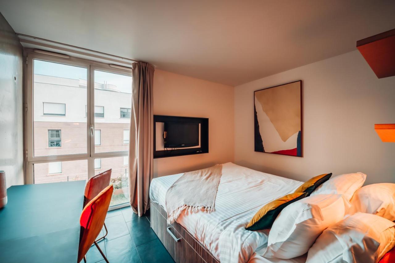 Cowool Cergy Aparthotel Kültér fotó